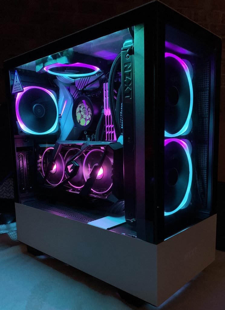 NZXT H510 Elite - Gabinete ATX Templado con Panel de Vidrio y Iluminación RGB, Diseño Elegante y Optimización de Flujo de Aire, Ideal para Configuraciones de Gaming y Estilo Moderno