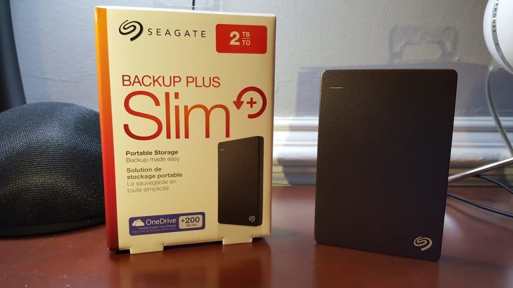 Seagate Backup Plus Slim 2TB - Disco Duro Externo Portable USB 3.0, Almacenamiento Compacto y Seguro para PC y Consolas, Ideal para Copias de Seguridad y Almacenamiento Móvil